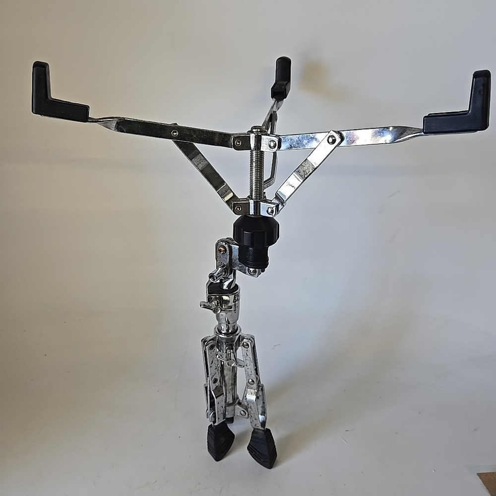 TAMA STAGE MASTER SNARE STAND DOUBLE BRACED‎ LEGS